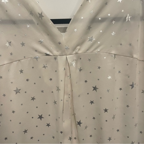 Boutique Adrienne cream silver star tunic top size large - Picture 6 of 6